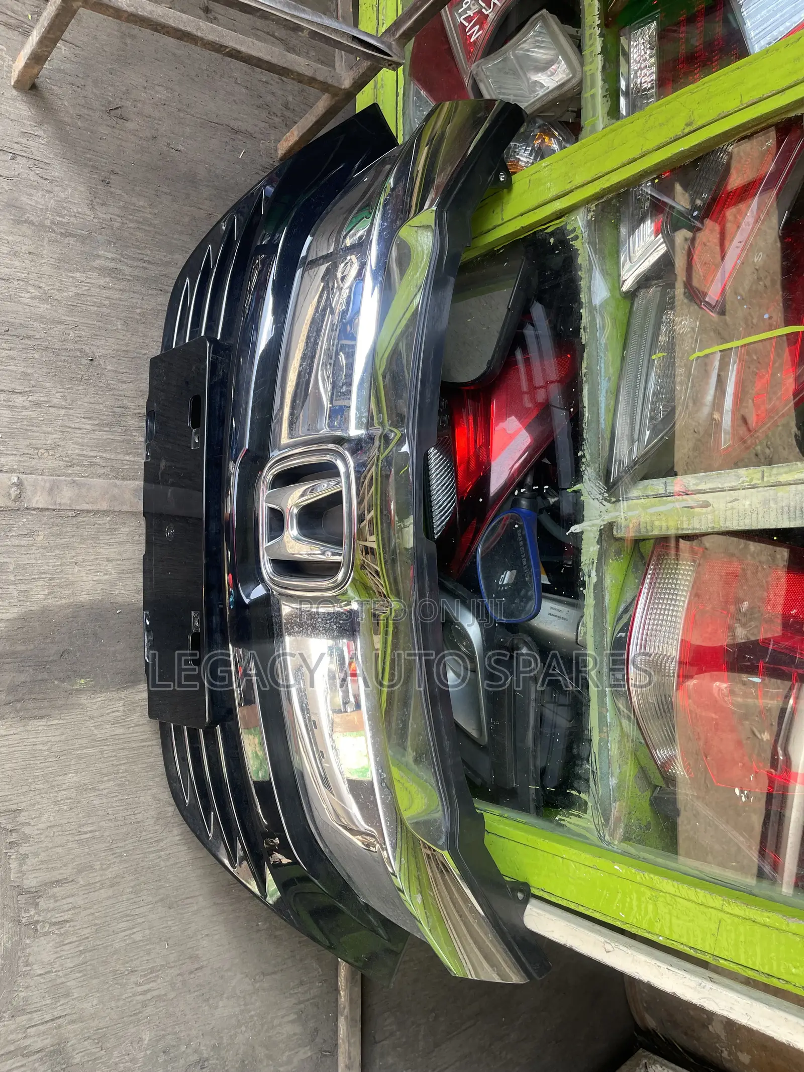 Honda Vezel 2018 Grille
