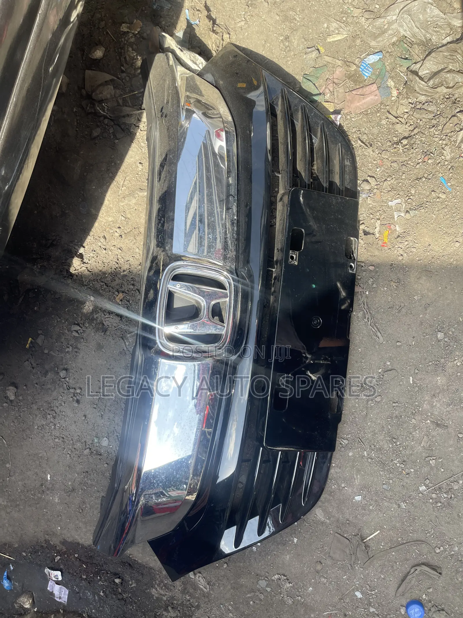 Honda Vezel 2018 Grille