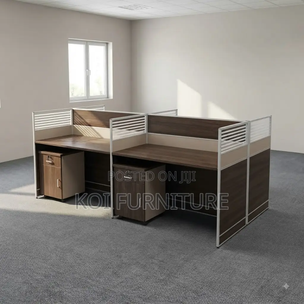 Office Workstation; Four Users Privacy Partioned Cmodern Workstation