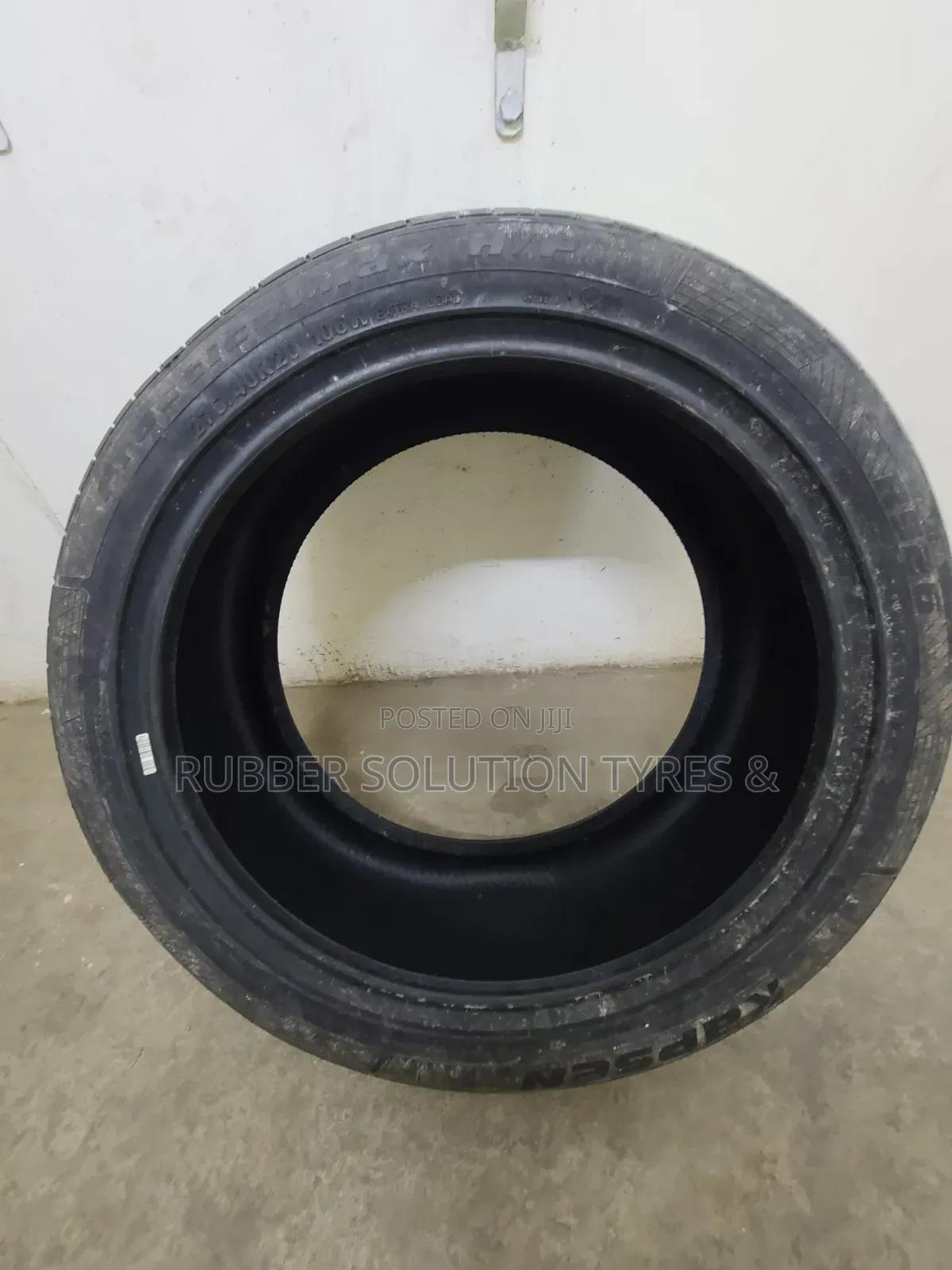 275 /40 R20 Kapseb Tyres 106w Xl Rs26 Highway