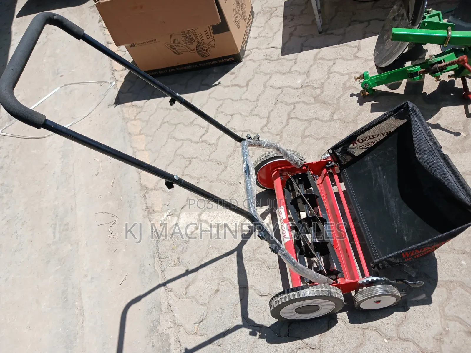 Manual Lawn Mower