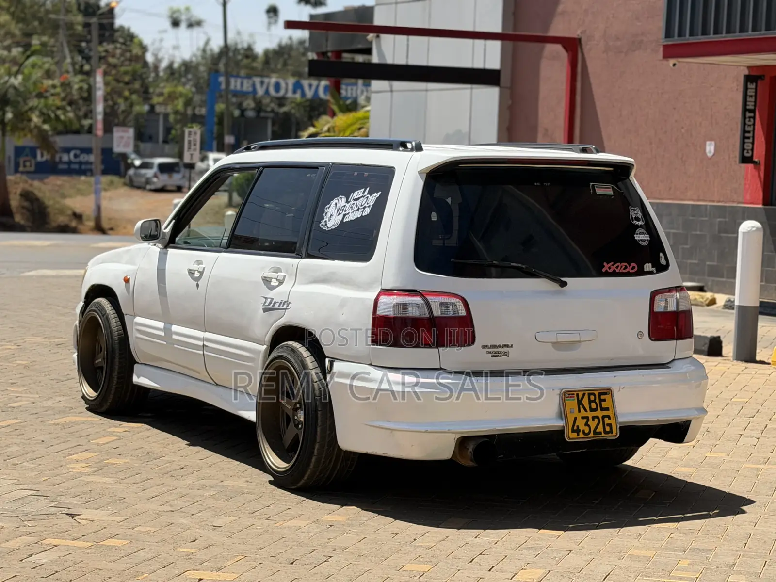 Subaru Forester 2001 White