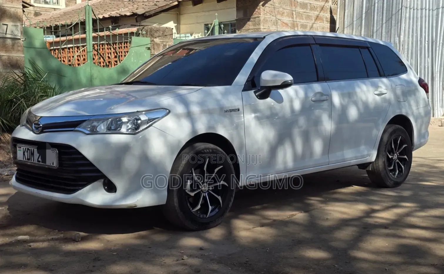 Toyota Corolla Fielder 2016 White