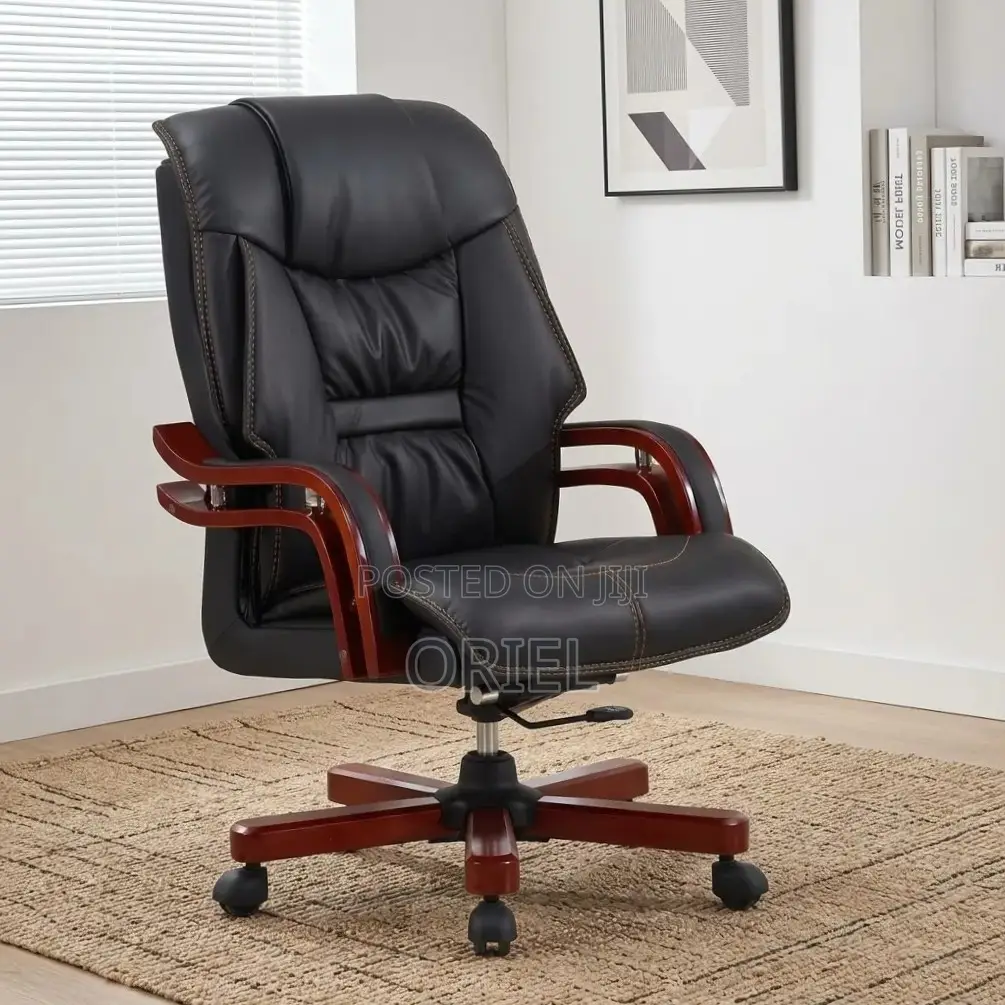 Office Chair : Director’s Executive Leather Seat