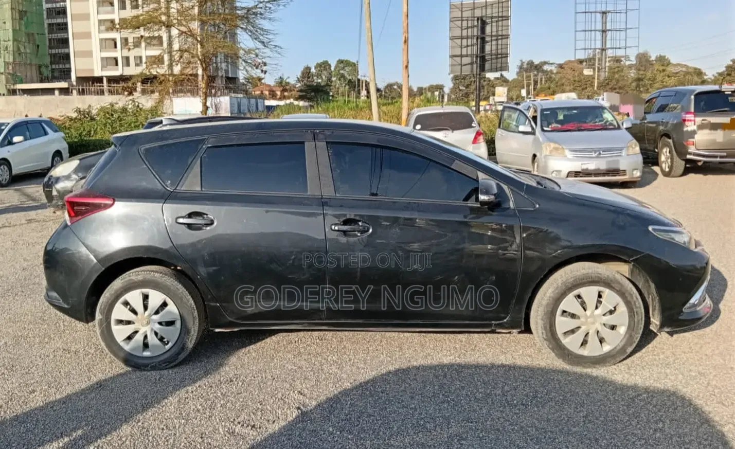 Toyota Auris 2016 Black