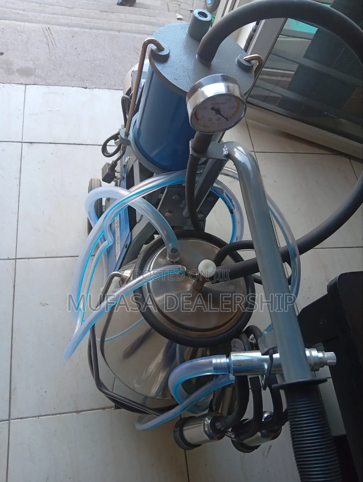 Farm Milking Machine