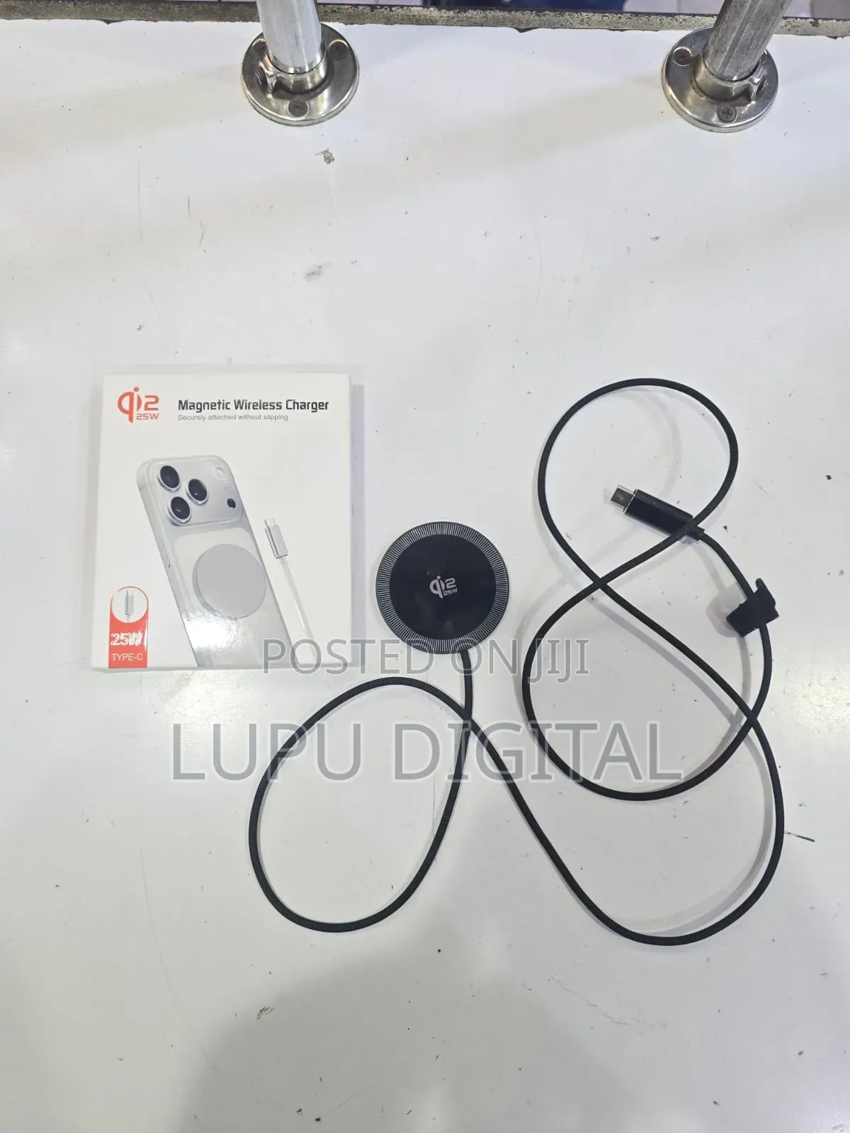 Q12 Wireless Phone FAST Charger
