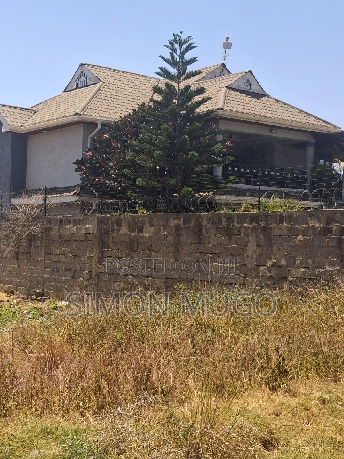 Muigai Inn Thika Road 50x100 in a Controlled Gated Court Ready Title