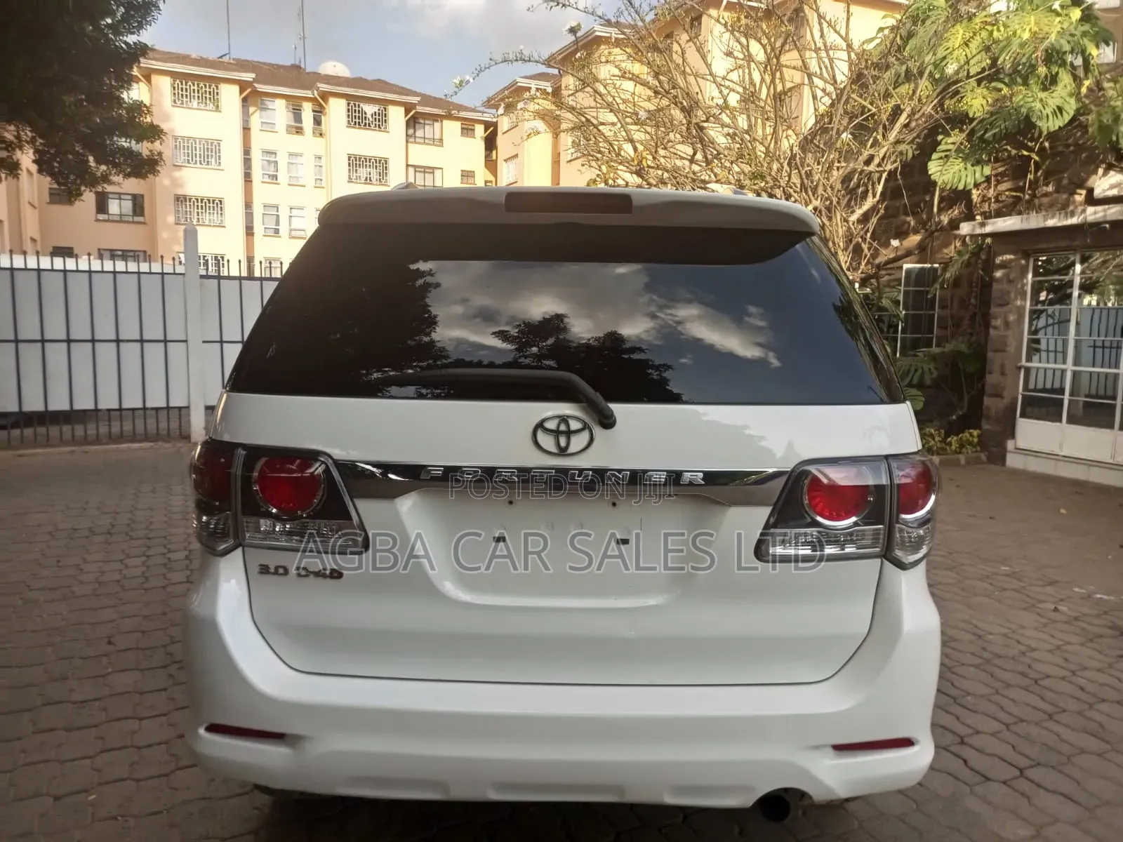 Toyota Fortuner 2015 White