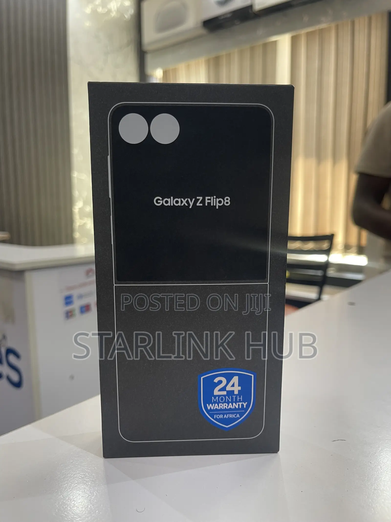 New Samsung Galaxy Z Flip8 256 GB White