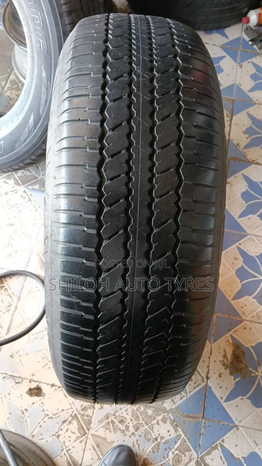 Bridgestone 265/65r18