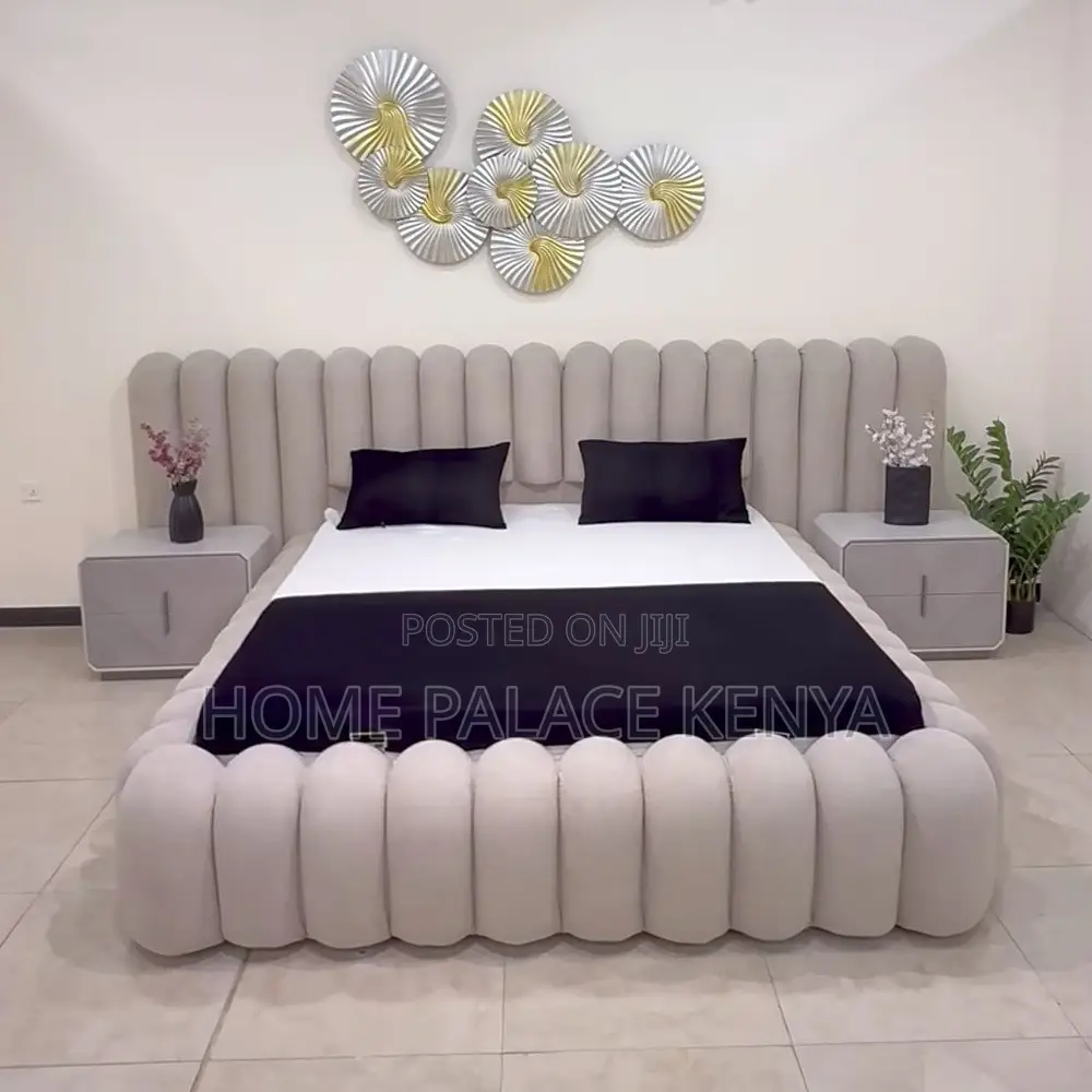 Bed; Luxury Upholstered Bubble Bed With Stylish Curved Frame