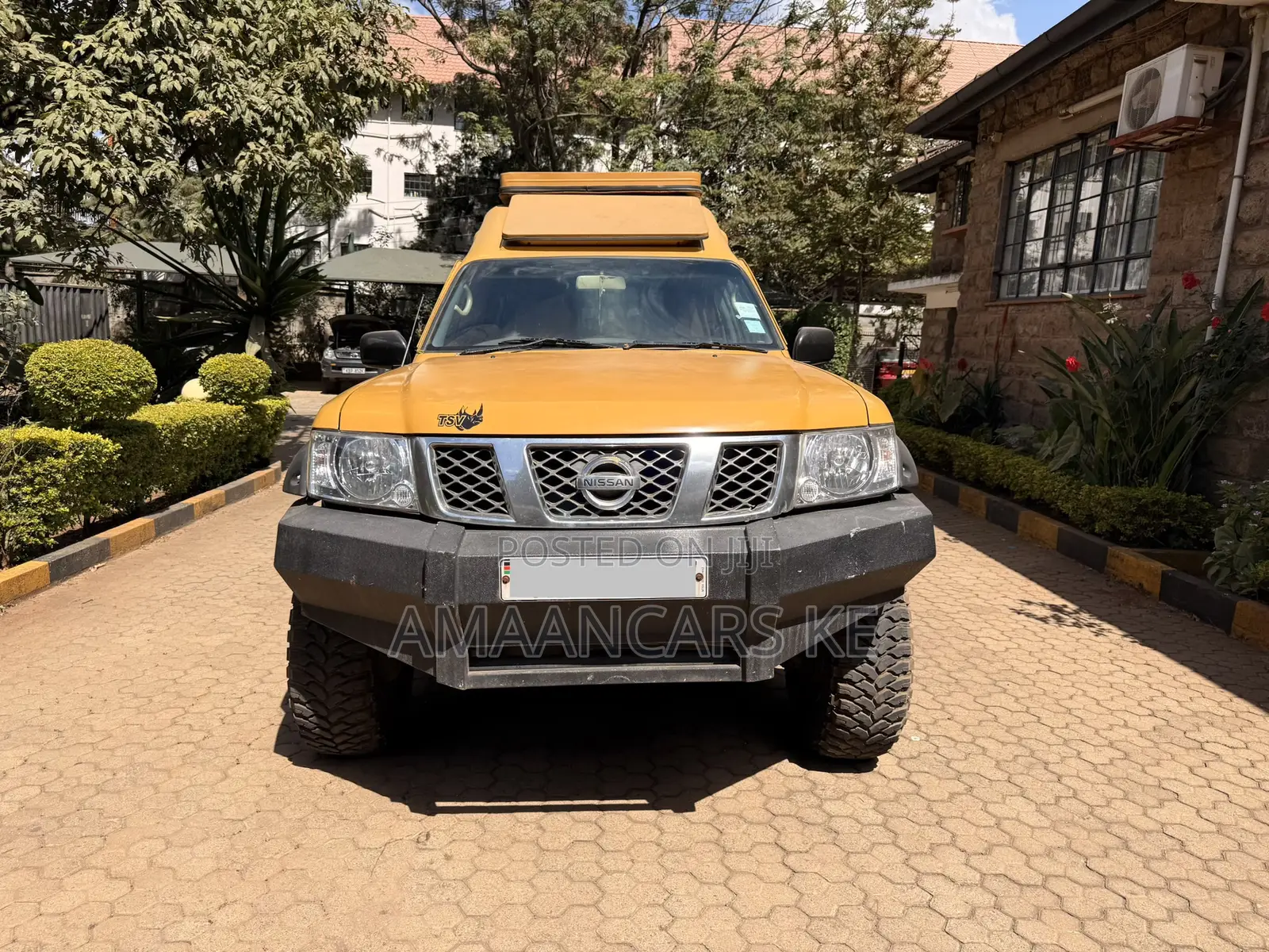 Nissan Patrol 2008 Orange