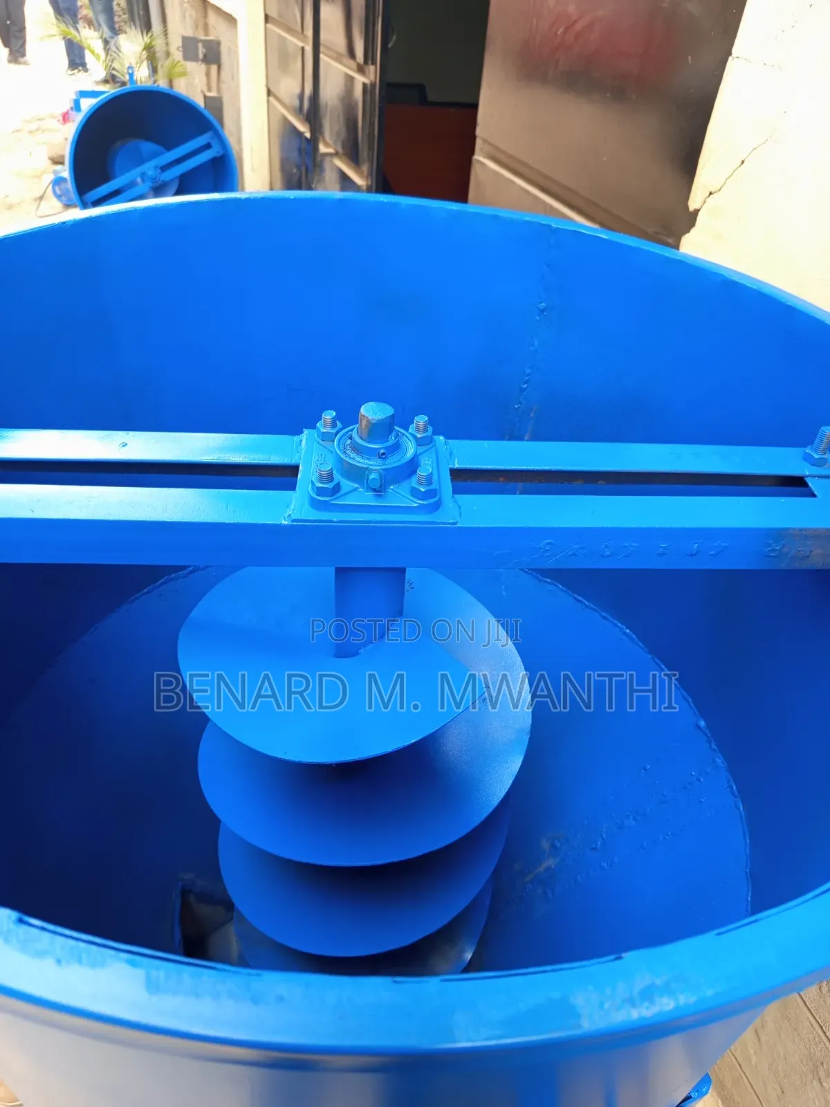 Feed Mixer