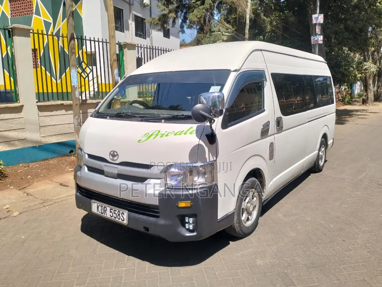 Toyota HiAce 2019 White