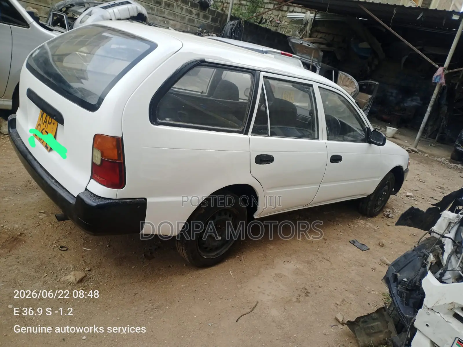 Toyota Corolla Hatchback 1995 White