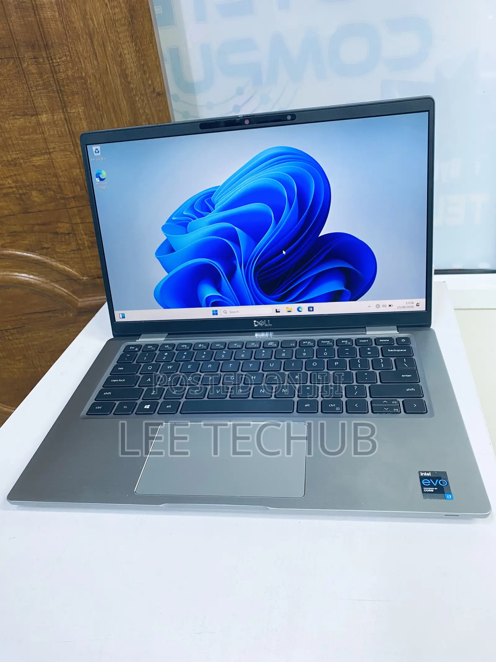 Laptop Dell Latitude 7420 32GB Intel Core i7 SSD 1T
