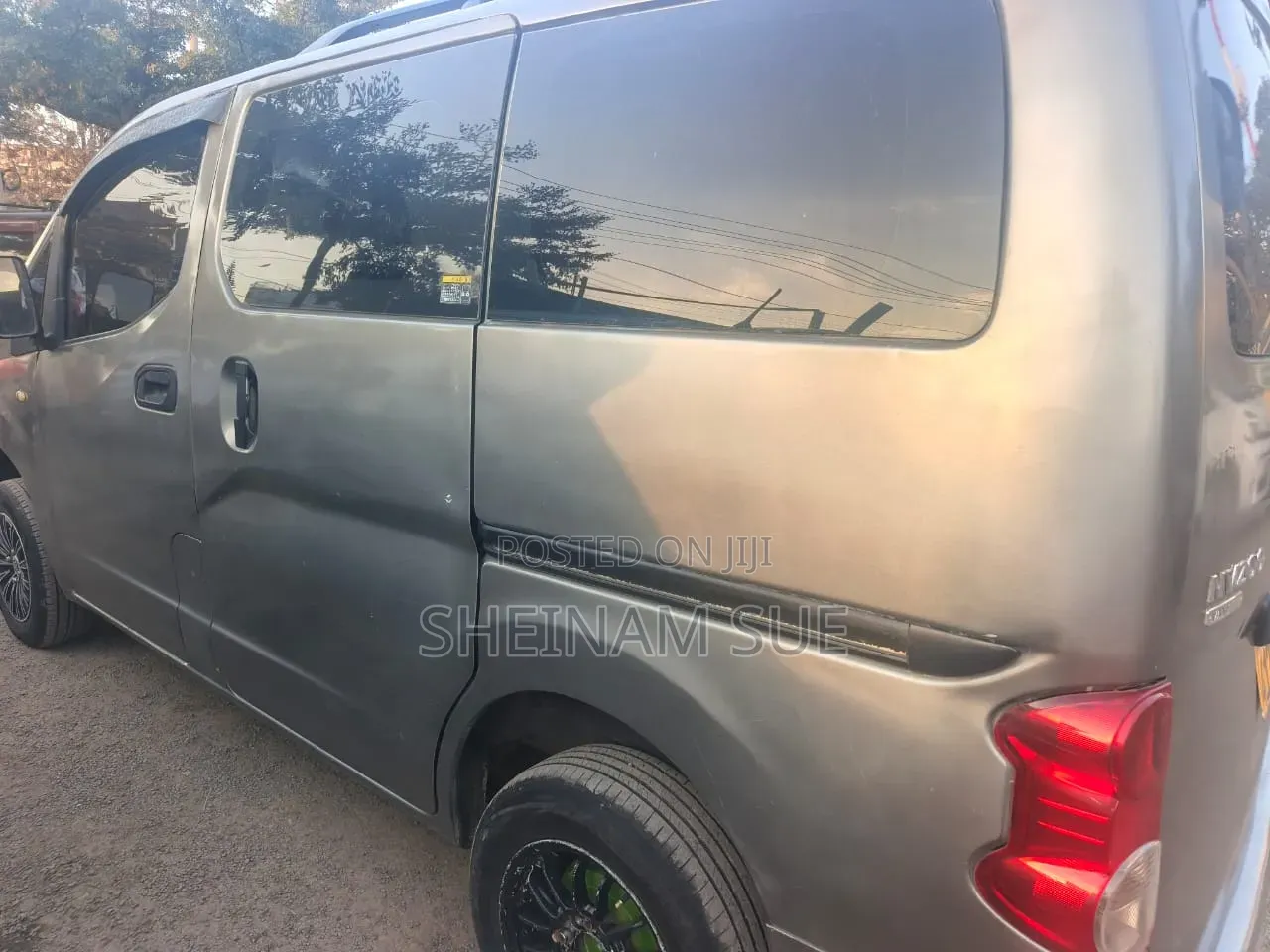 Nissan NP200 2013 Gray