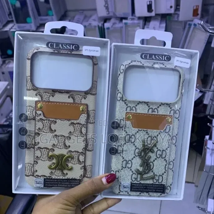 iPhone 17 ProMax Classic Cases