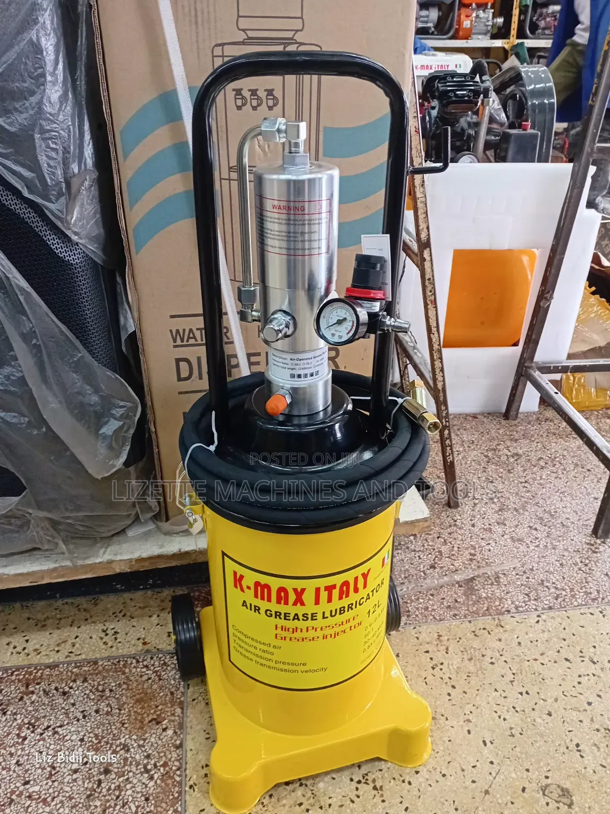 Kmax 12L Air Pressure Pneumatic Grease Bucket