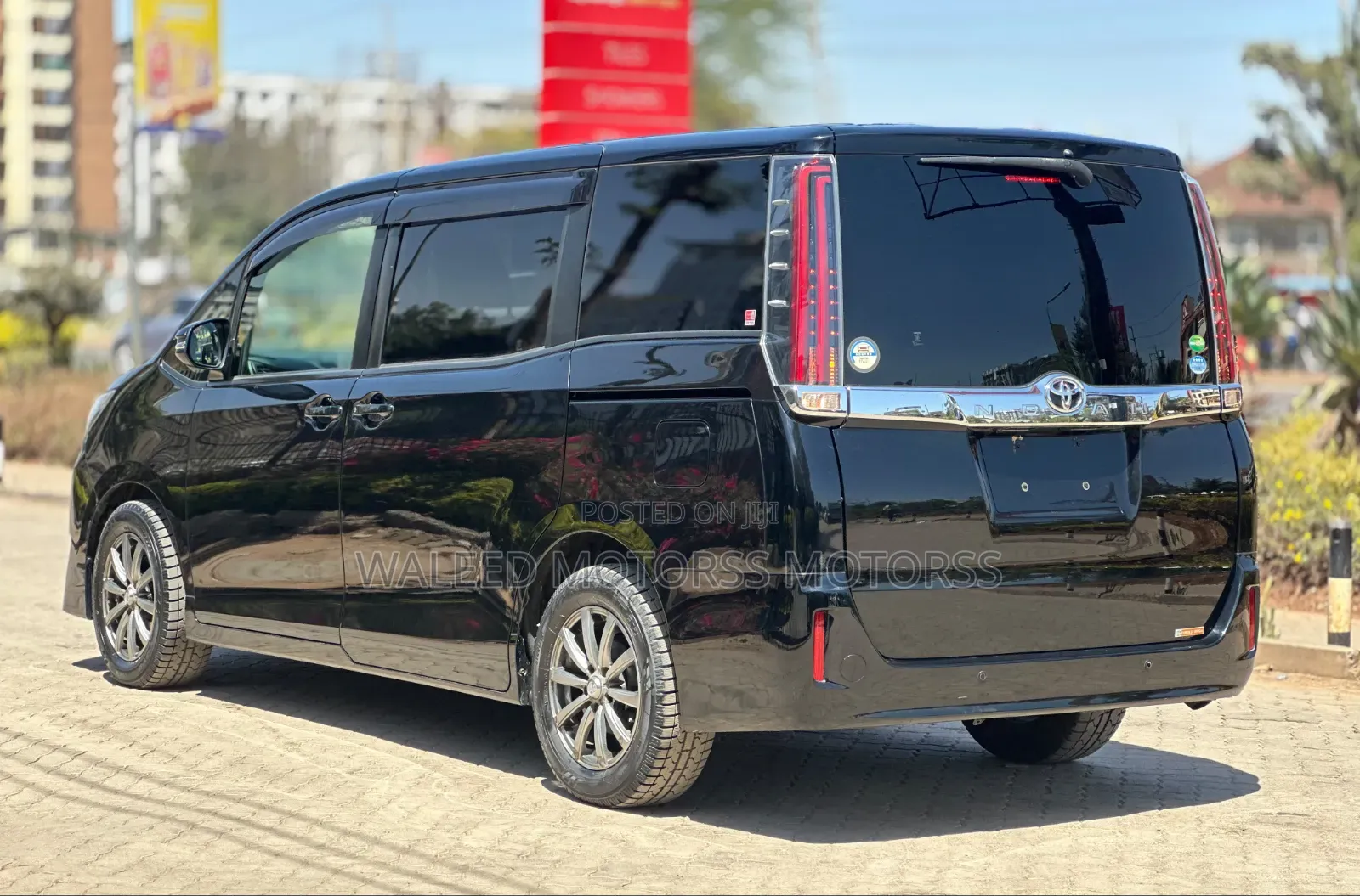 Toyota Noah 2019 Black