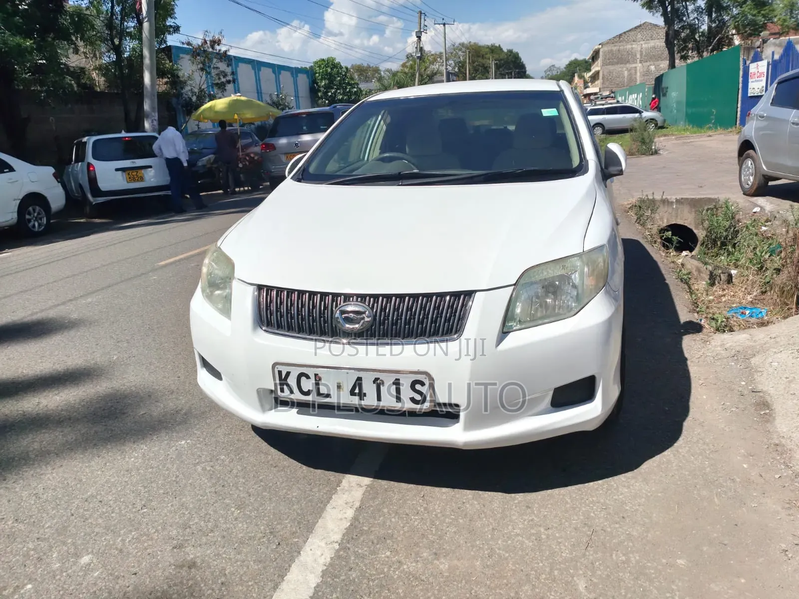 Toyota Axio 2010 White
