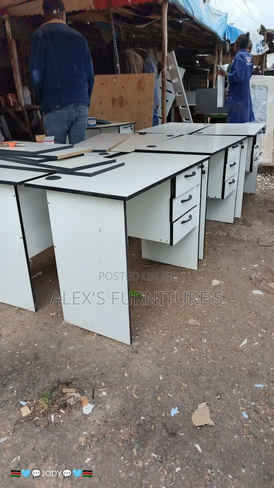 Quality Office Desk With Liping