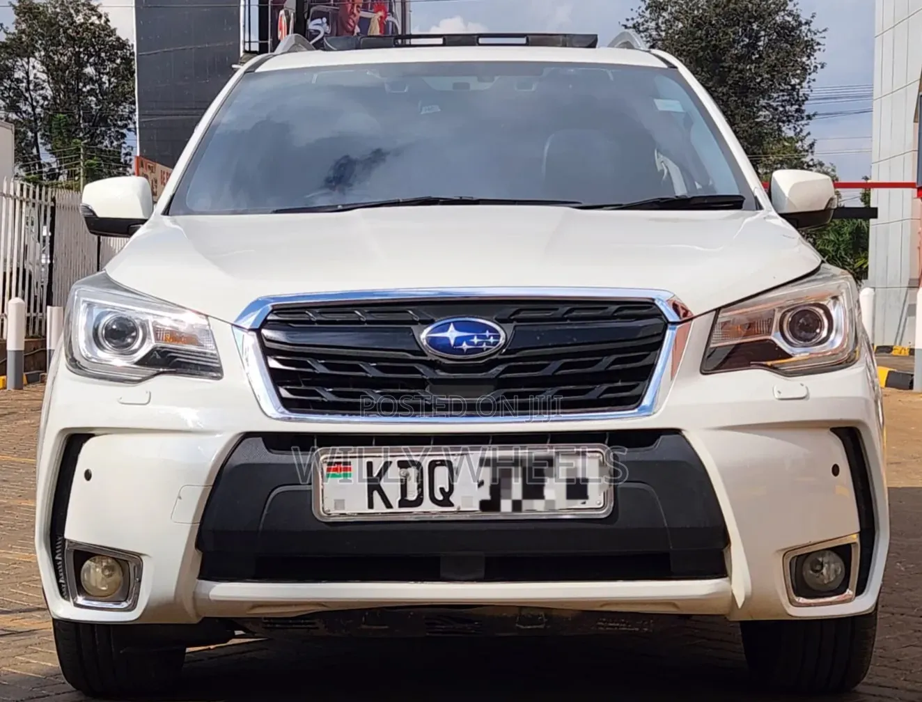 Subaru Forester 2017 White