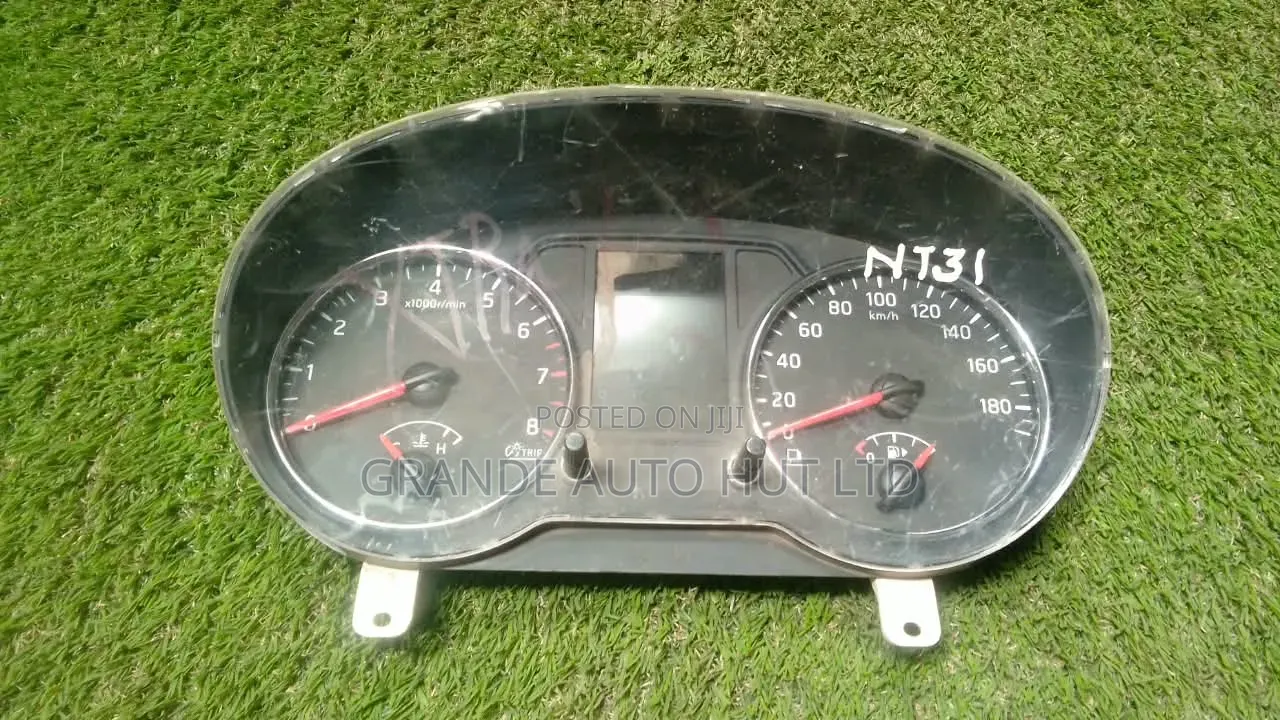 Xtrail Nt31clock/Speedometer
