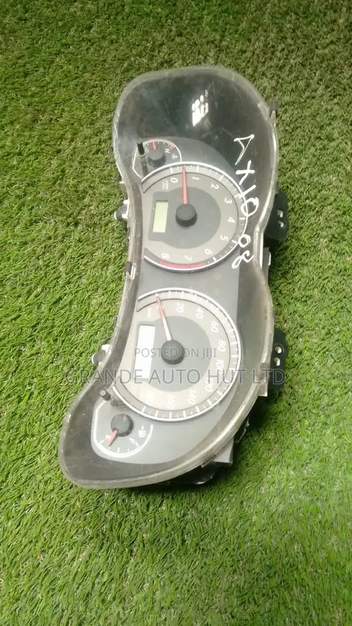 Toyota Axio Clock/Speedometer