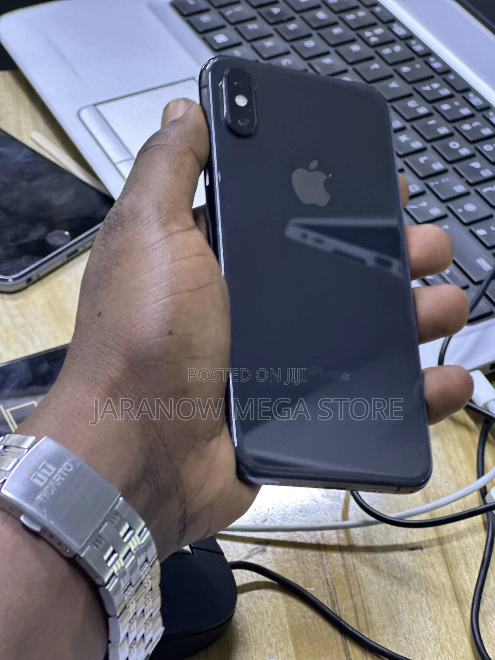 Apple iPhone XS 64 GB Black