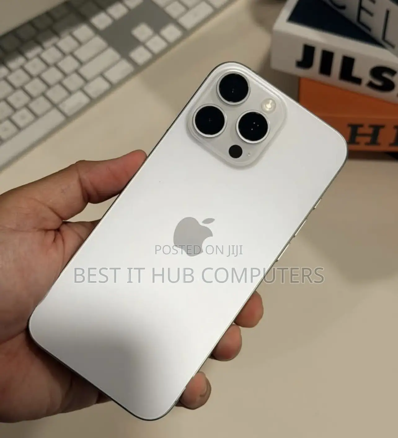 Apple iPhone 16 Pro Max 256 GB Silver