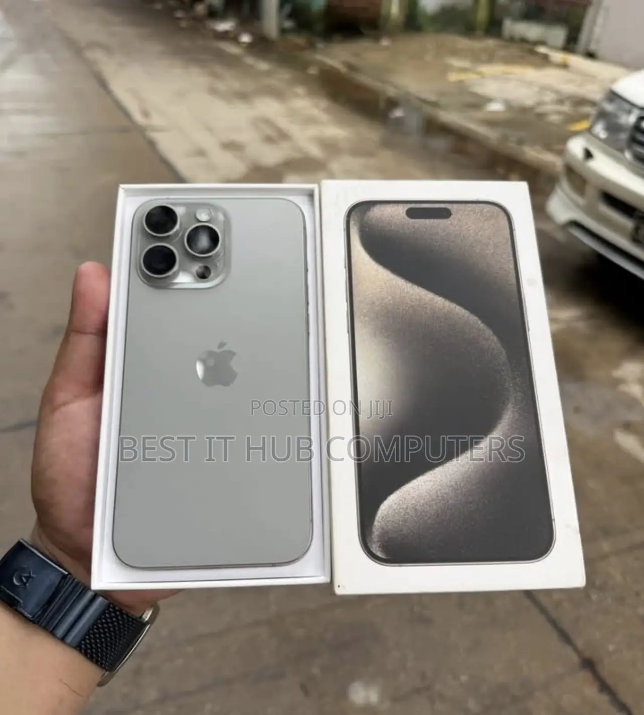 New Apple iPhone 15 Pro Max 256 GB Silver