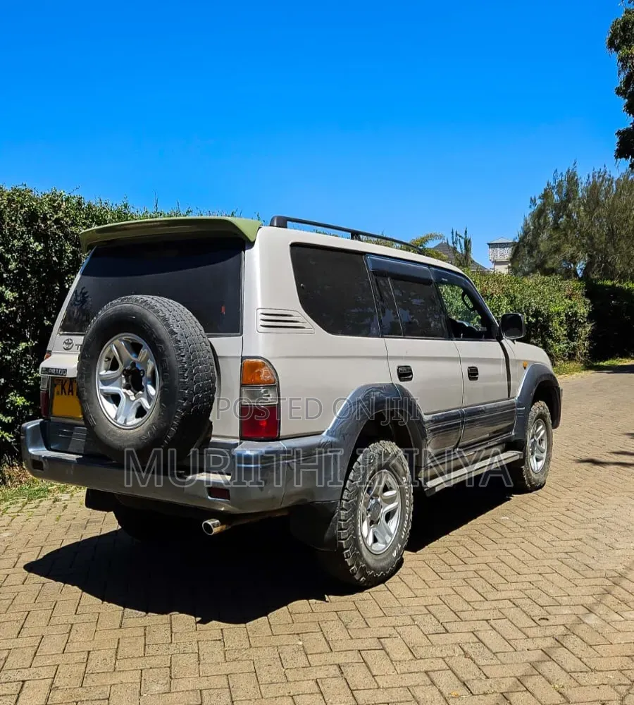 Toyota Land Cruiser Prado 1998 Beige