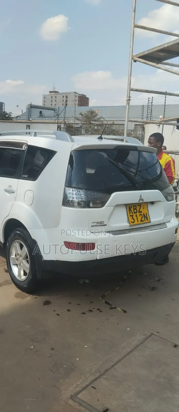 Mitsubishi Outlander 2007 White