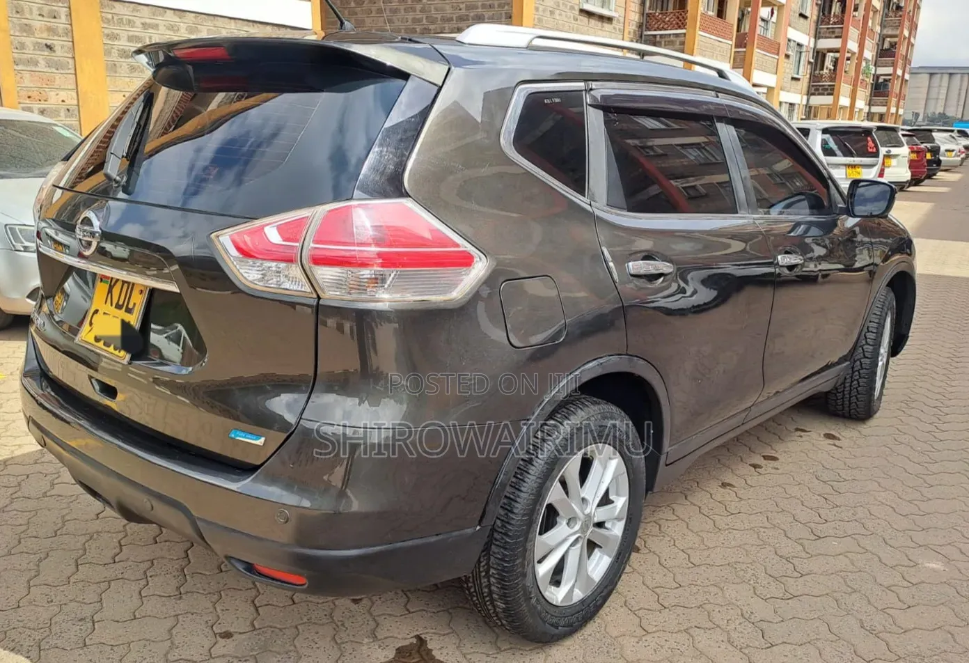 Nissan X-Trail 2016 Brown