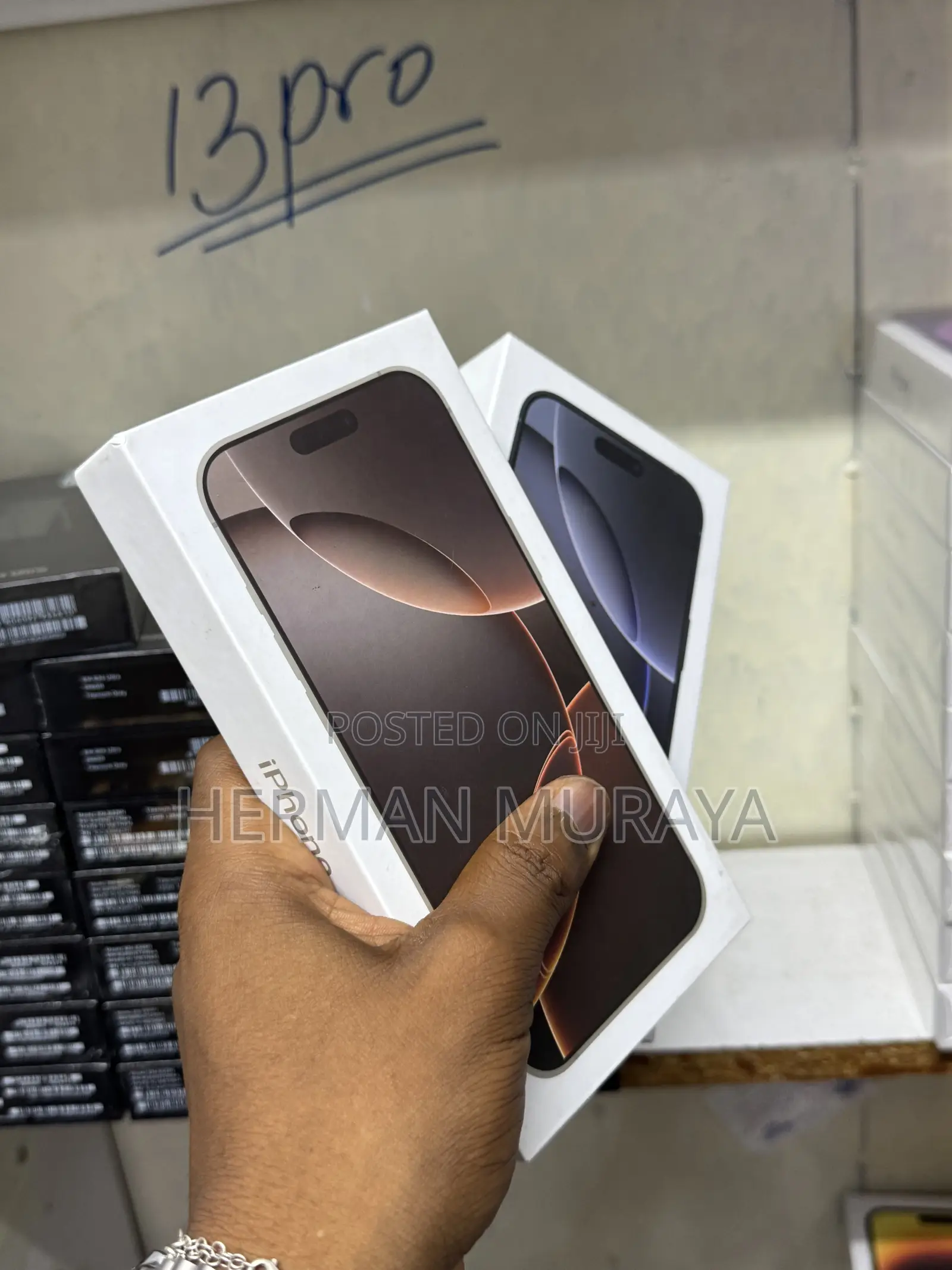 New Apple iPhone 16 Pro Max 256 GB Gold