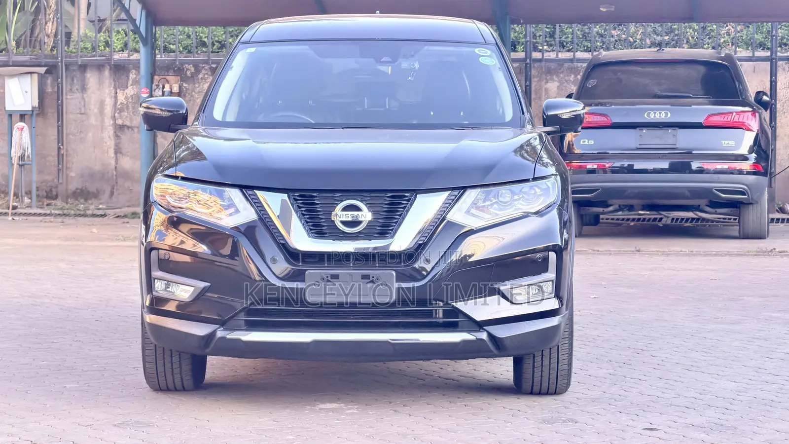 Nissan X-Trail 2.0 Petrol FWD 2019 Black
