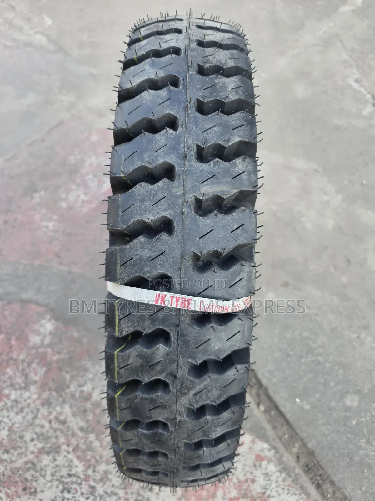 700-15 VK TIRES (Diff) India.