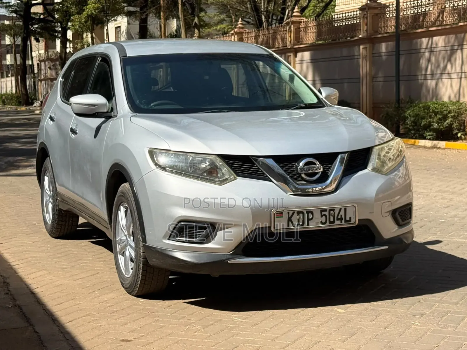 Nissan X-Trail 2016 Silver