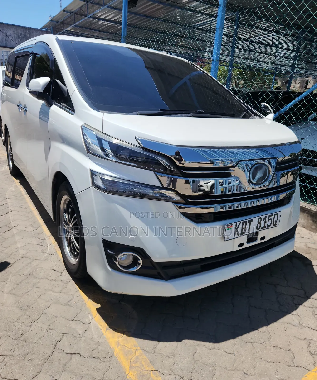 Toyota Vellfire 2018 White