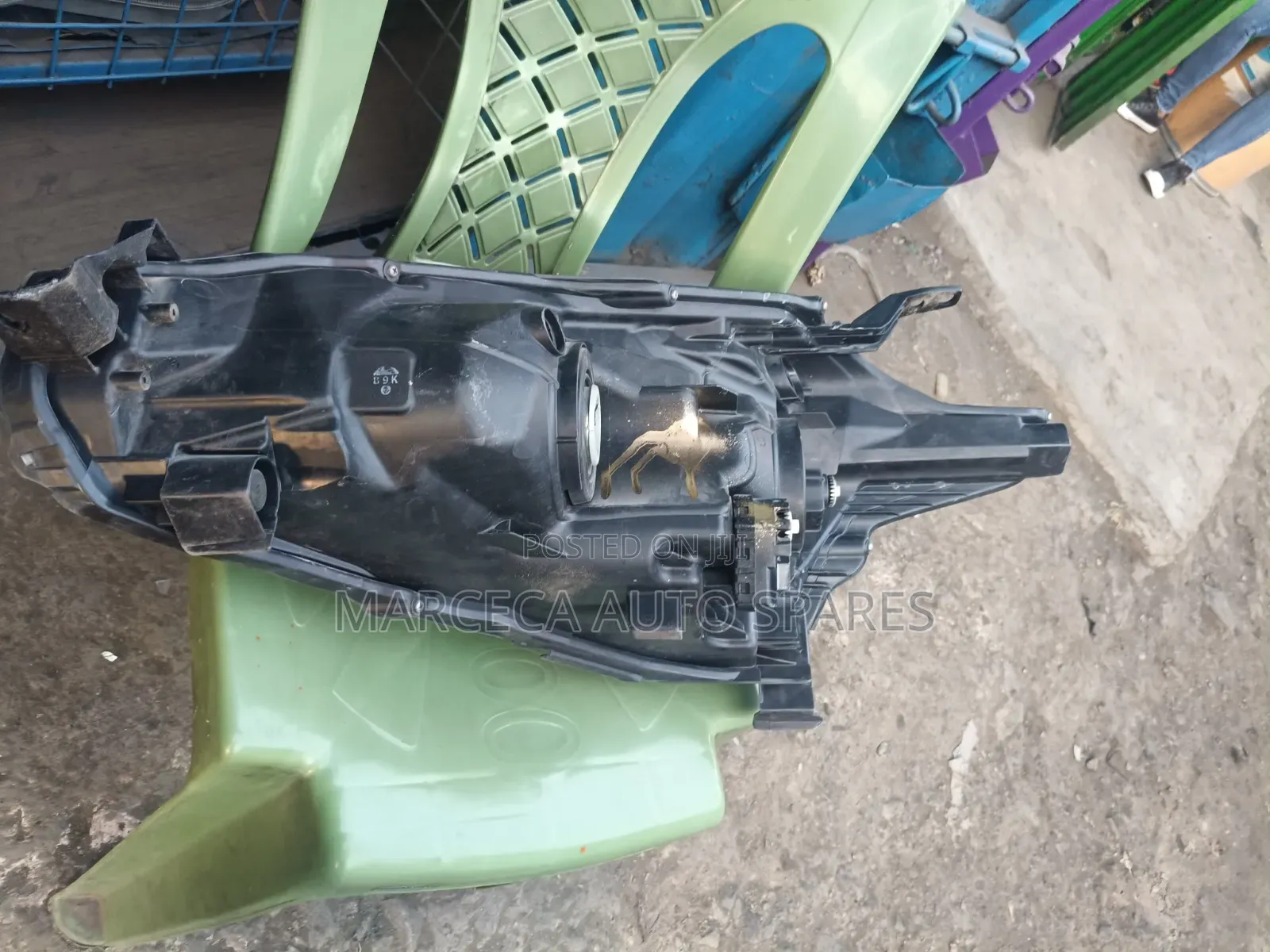 Headlight Sienta Non- XENON