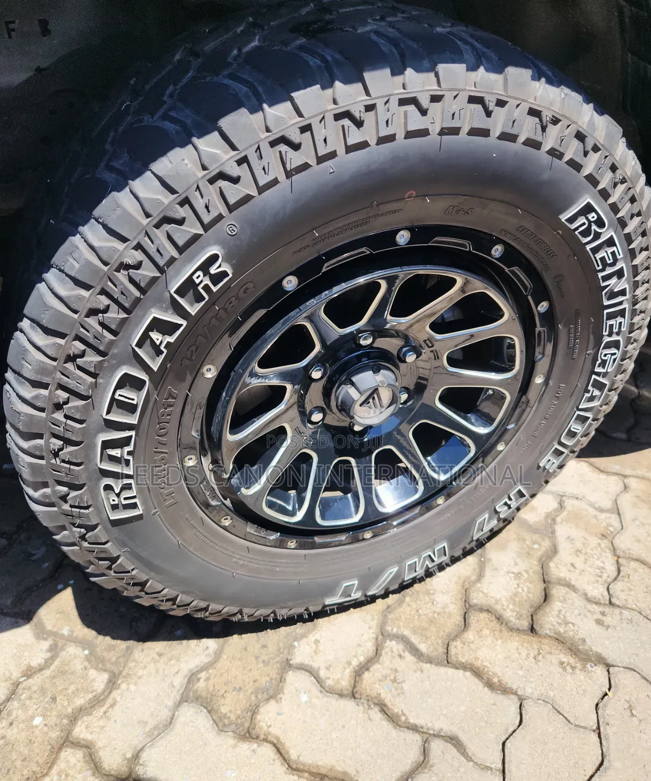 Toyota Hilux 2021 Gray