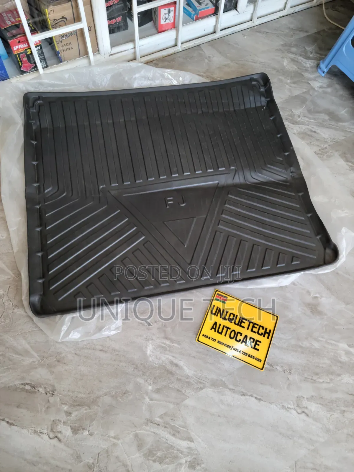 Toyota FJ Cruiser 5D Car Floor Mats