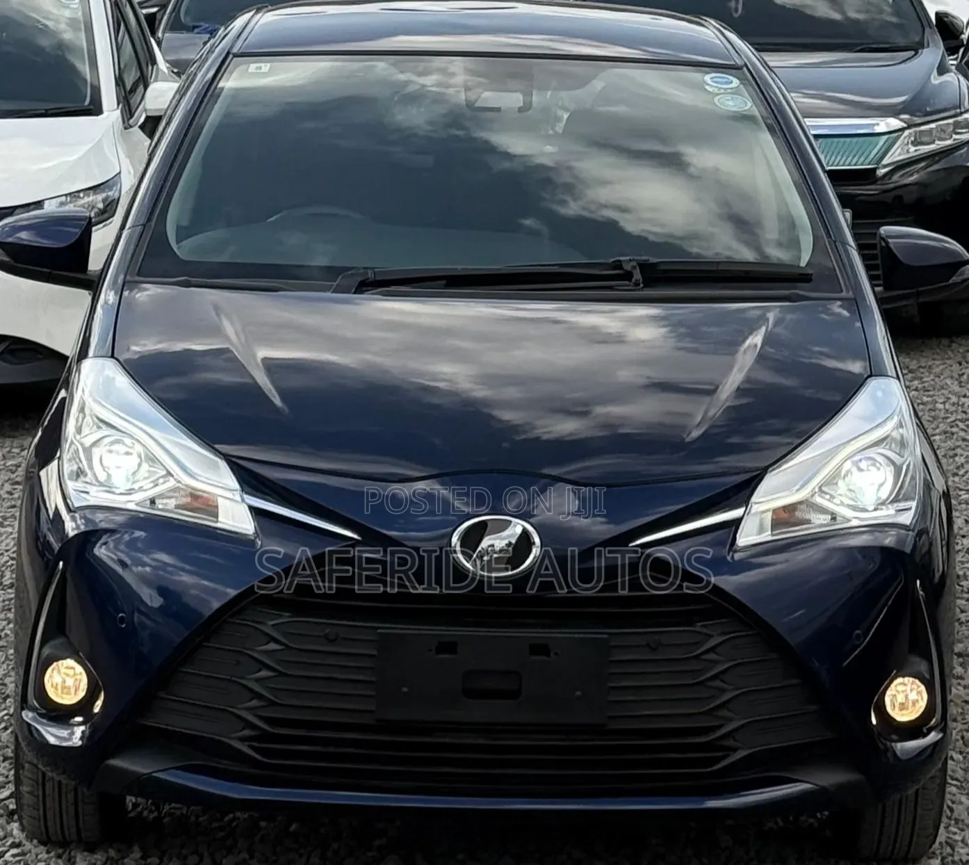 Toyota Vitz 2019 Blue