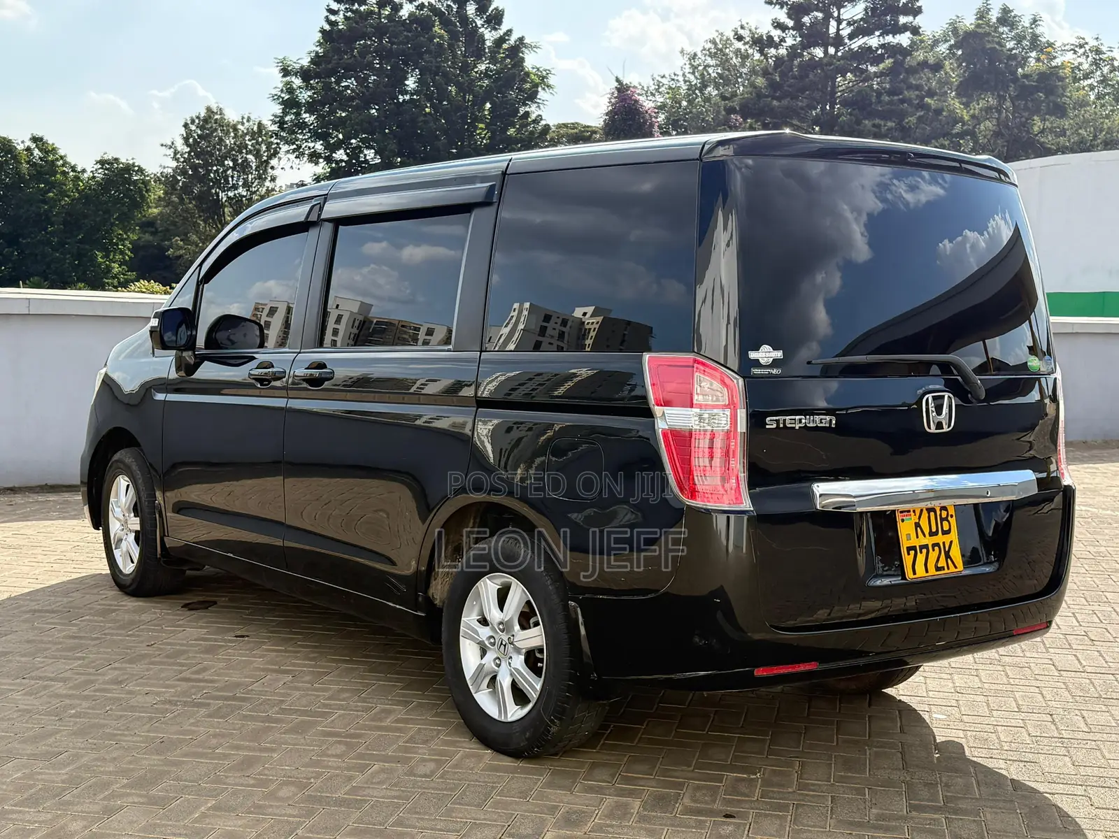 Honda Stepwgn 2013 Black