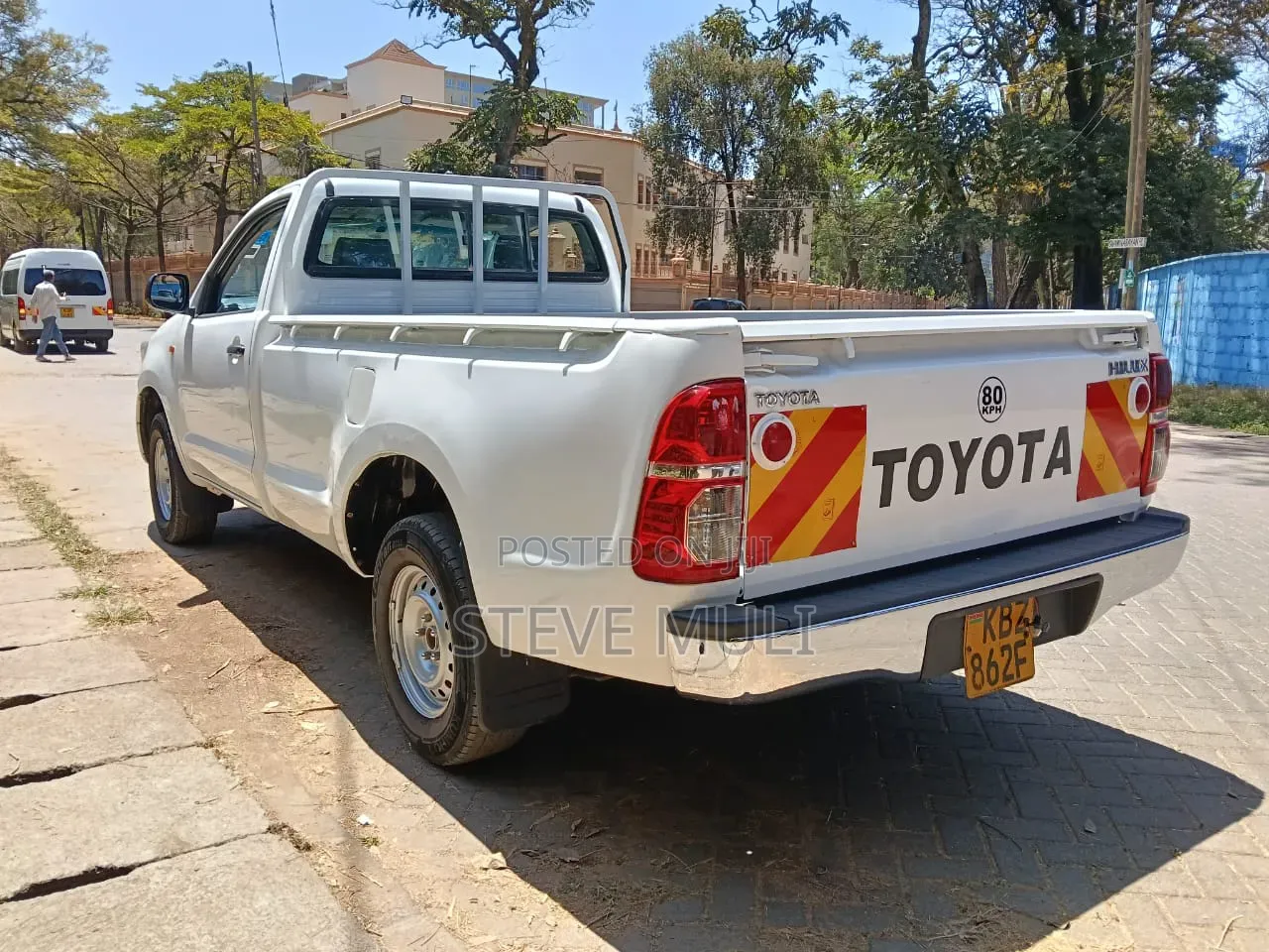 Toyota Hilux 2014 White
