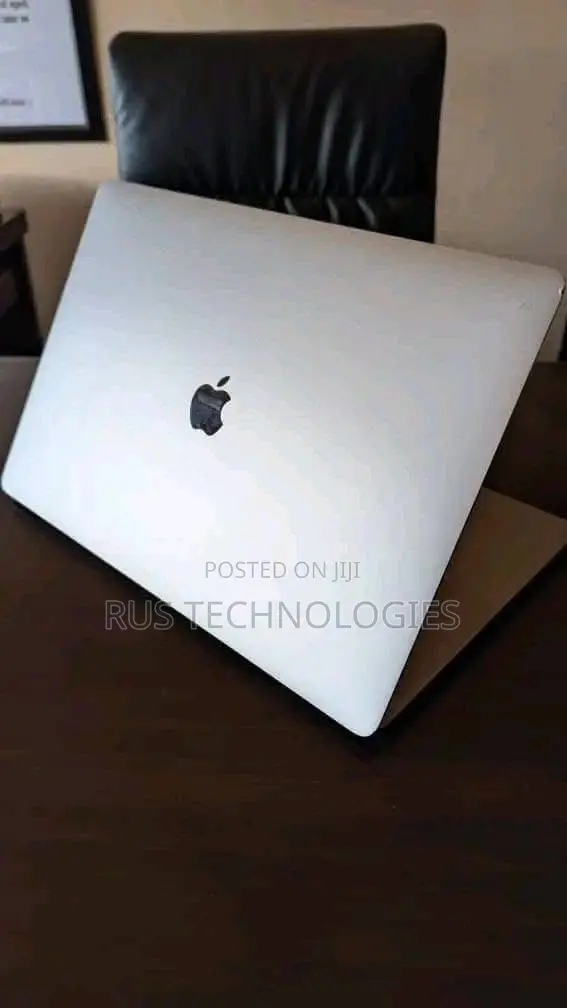 Laptop Apple MacBook Pro 2019 16GB Intel Core i7 SSD 512GB