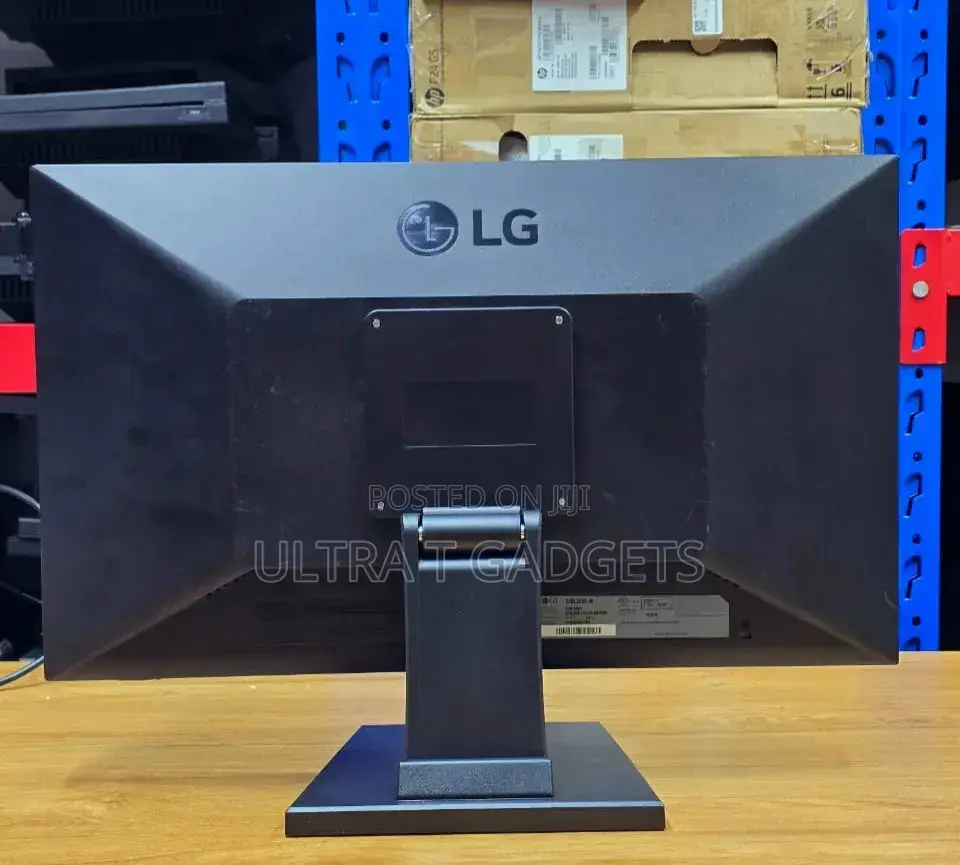 LG 24bl650c-B — 24" Frameless Full HD Monitor