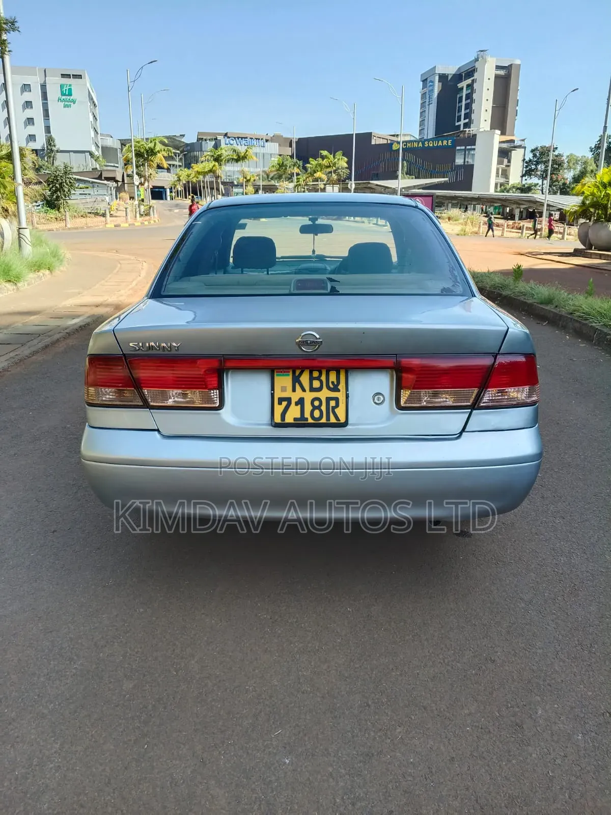 Nissan Sunny 2005 Silver